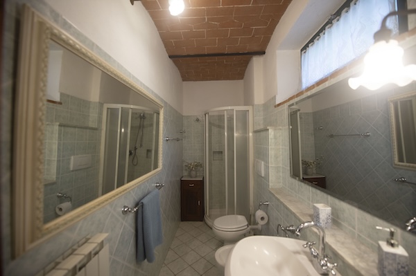 Bad Urlaub in der Toskana Landvilla